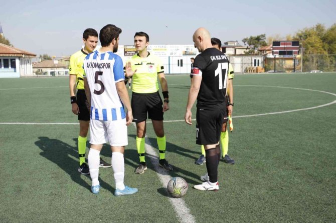 Kırmızı Grubun Önemli Maçında Puanlar Paylaşıldı