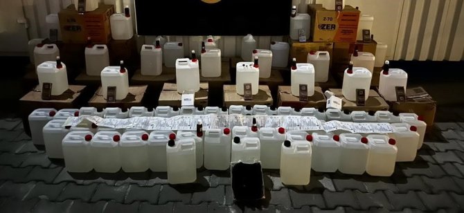 Alkol Ve Tütün Kaçakçılarına Operasyon