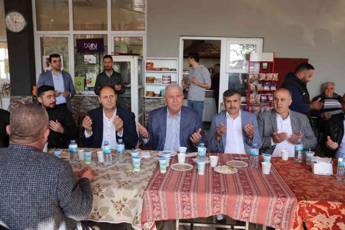 Başkan Atay Deve Havutlama Törenine Katıldı