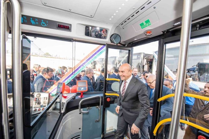 İ̇ztaşıt Menemen’de Hizmete Girdi