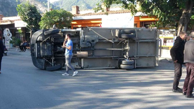Fethiye’de Zincirleme Kaza