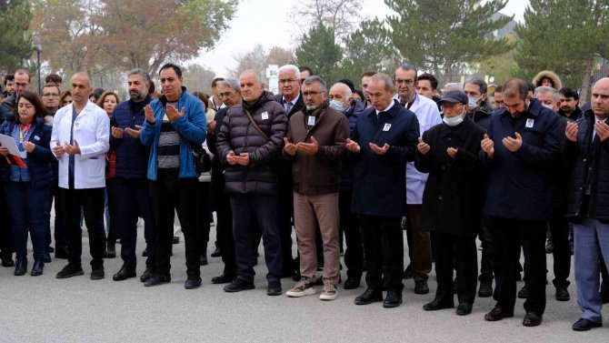 Vefat Eden Akademisyen Son Yolculuğuna Uğurlandı