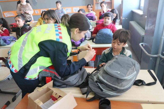 Jandarmadan Ateş Böcekleri İçin Hayati Proje