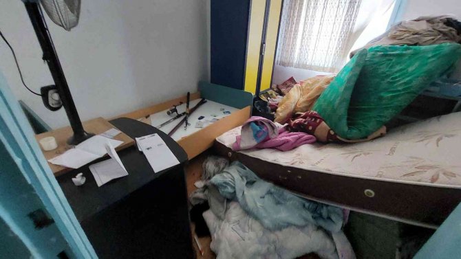 Küçükçekmece’de Kadın Teröristin Yakalandığı Ev Görüntülendi