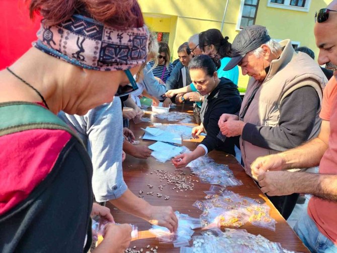 Köyceğiz’de Ata Tohumları Ücretsiz Dağıtıldı