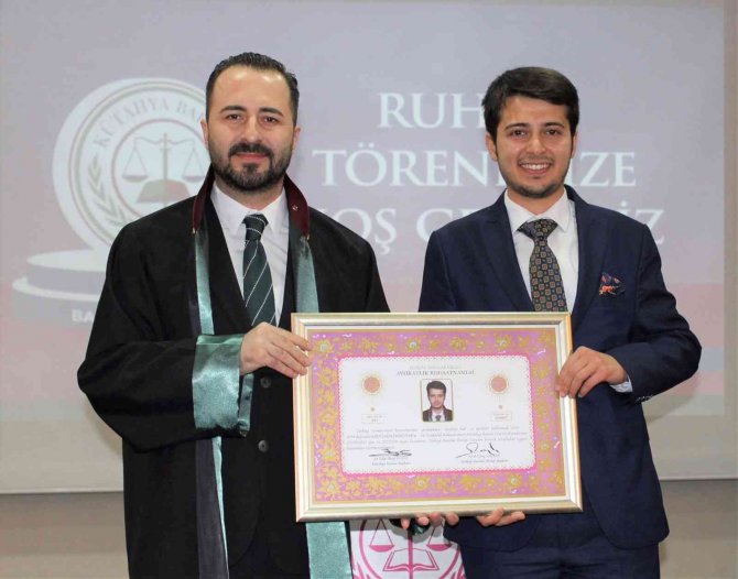 Kütahya’da 7 Avukat, Yemin Ederek Göreve Başladı