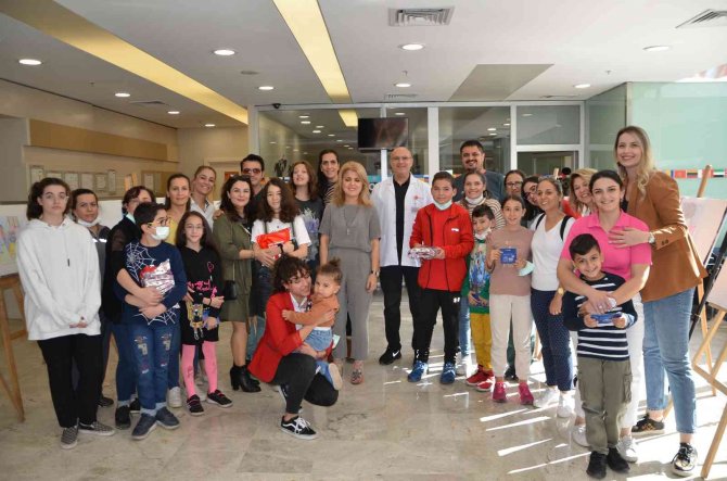 ‘Çocuk Bakışı Organ Bağışı’ Resim Sergisi