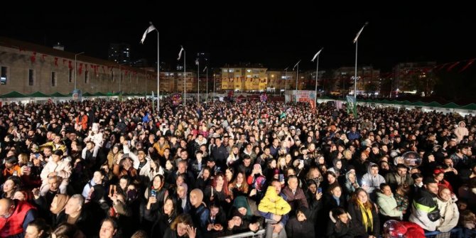 Elma Festivali’ne Tam Not