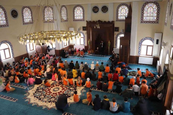 Öğrencilere Peygamber Sevgisi Anlatıldı