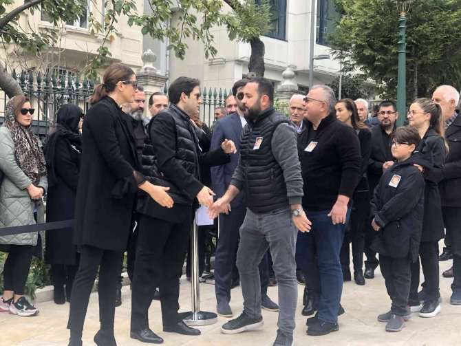 Denizde Kaybolan İş Kadını Dilek Ertek İçin Gıyabi Cenaze Namazı Kılındı