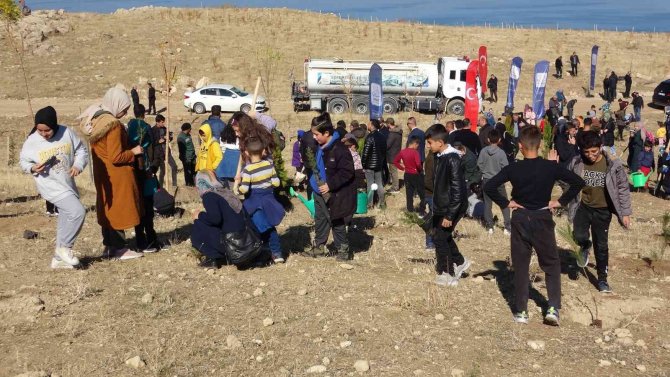 Edremit’te "Milli Ağaçlandırma Günü” Seferberliği