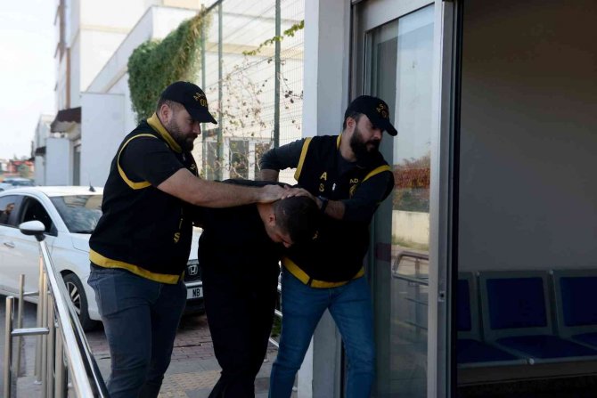 Husumetlisini Kaçırdı, Darp Edip Tabancayla Yaraladı