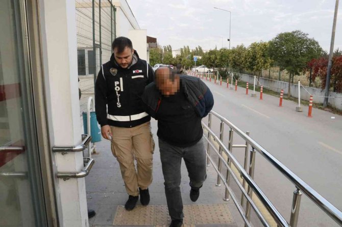 Sigorta Şirketlerini Dolandıran Şebekeye Şafak Operasyonu