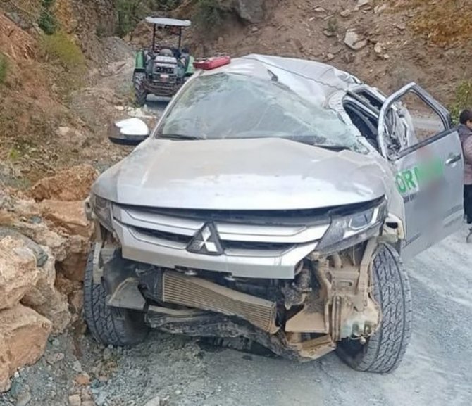 Orman Muhafaza Memurları Kaza Yaptı: 3 Yaralı