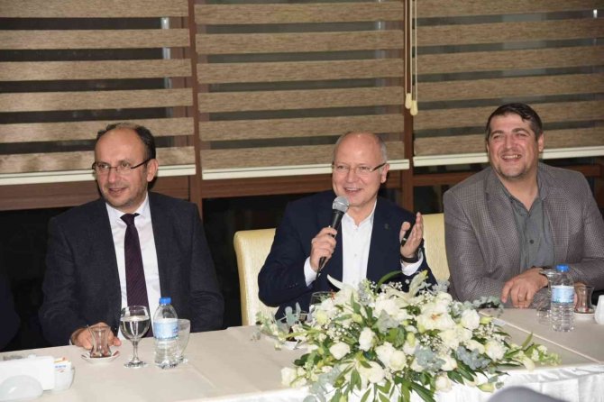 Ak Parti Bursa Teşkilatları İlkleri Gerçekleştirmeye Devam Ediyor