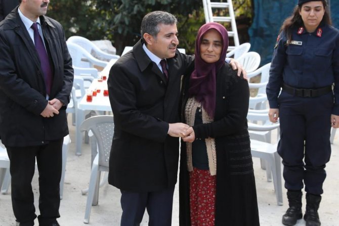 Vali Atay Şehit Ailelerini Unutmuyor