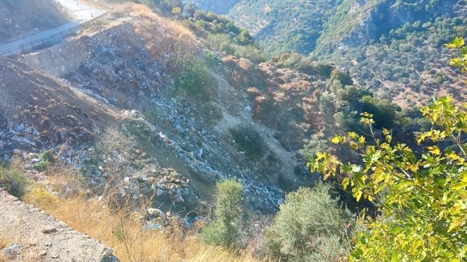 Koçak Kanyonu, Köşk Belediyesi Ekipleri Tarafından Temizlendi