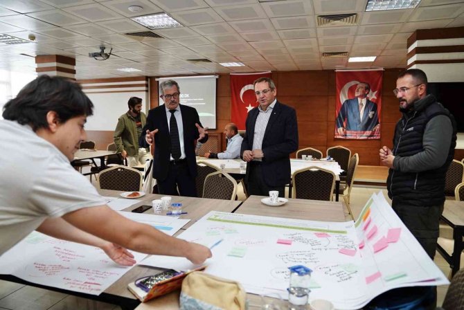 Ayvalık’ta Zeytinin Geleceği Tasarlandı