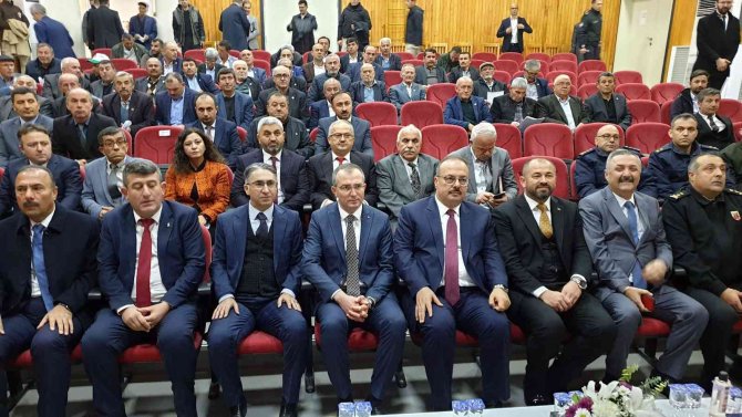 Bursa Valisi Canbolat, Orhaneli’de Muhtarlarla Buluştu