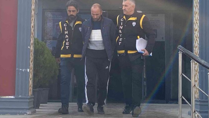 Bursa’da Düzenlenen Sahte İçki Operasyonu Sonucu 2 Kişi Gözaltına Alındı