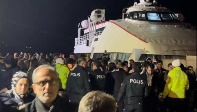 Feribotu Kaçırdığı İçin Bomba İhbarı Yapan Bir Kişi Adliyeye Sevk Edildi