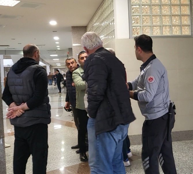 Chp’li Belediye Başkan Aday Adayı ‘Dolandırıcılık’ Suçundan Hakim Karşısında