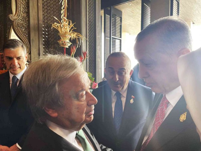 Cumhurbaşkanı Erdoğan, G20 Liderler Zirvesi’nin İlk Oturumuna Katıldı