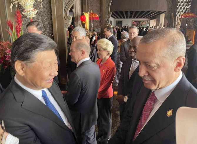 Cumhurbaşkanı Erdoğan, G20 Liderler Zirvesi’nin İlk Oturumuna Katıldı