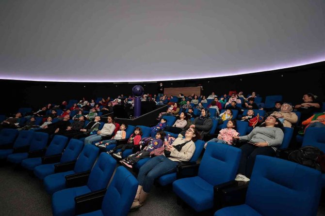 Denizli’de Çocuklar Ara Tatili Doyasıya Eğlenerek Geçiriyor