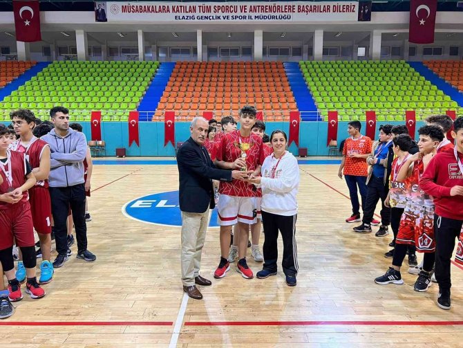 Elazığ’da Basketbol Yerel Lig U14 Müsabakaları Tamamlandı