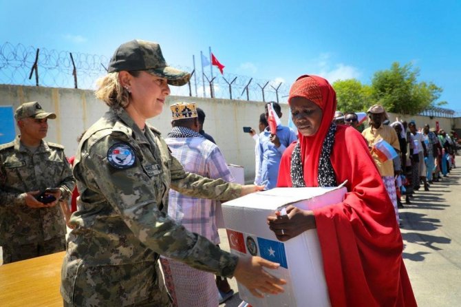 Kahraman Mehmetçik, Somalili İhtiyaç Sahiplerini Unutmadı