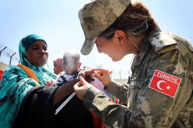 Kahraman Mehmetçik, Somalili İhtiyaç Sahiplerini Unutmadı
