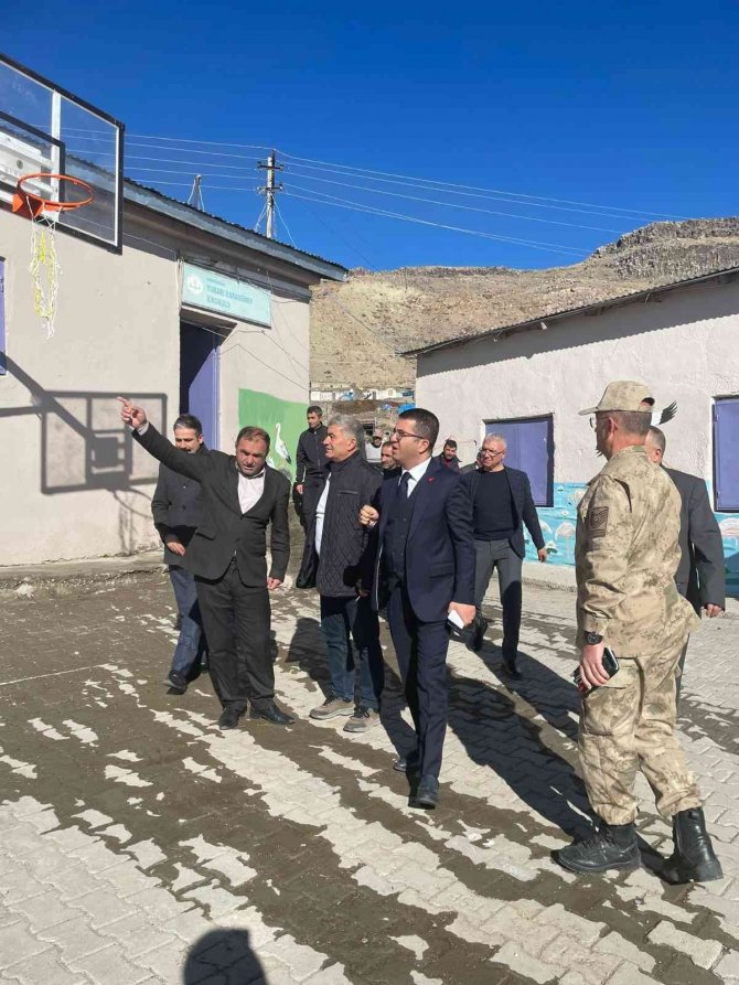 Kaymakam Daştan Köy Ziyaretlerini Sürdürüyor