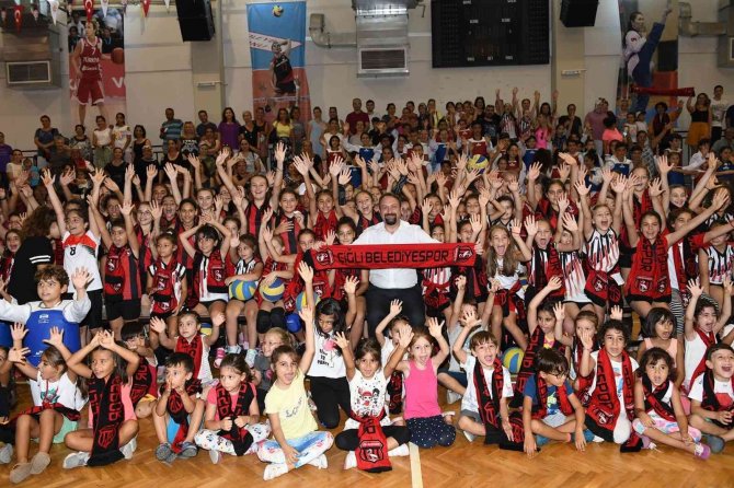 Çiğli Belediyesi Spor Kursları Tam Gaz Devam Ediyor