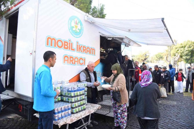 Manisa Büyükşehir Belediyesi Kahramanları Unutmadı