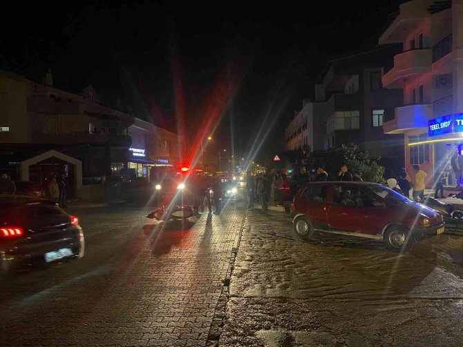 Otomobil İle Çarpışan Motosikletin Sürücüsü Yaralandı