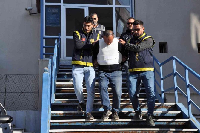 Eşini Öldürüp Kayıp Başvurusunda Bulundu
