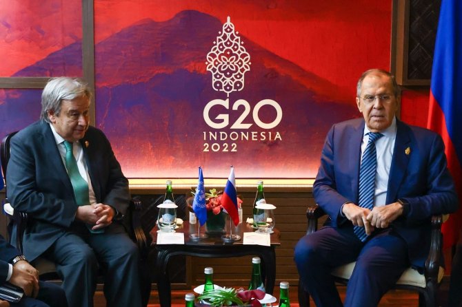 Rusya Dışişleri Bakanı Lavrov: "Abd Ve Ab, Rus Tahıl Ve Gübrelerine Yönelik Engellerin Kaldırılacağına Dair Yazılı Garantiler Sundu"