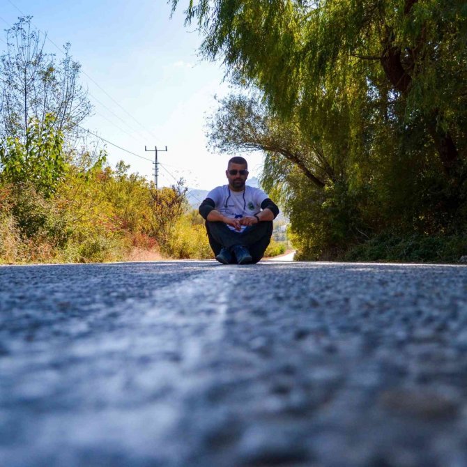 Doğa Tutkunları Sonbaharın Renklerine Boyanan Taş Evleri Gezdi