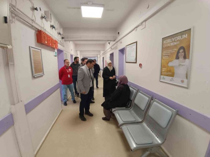 Kaymakam Altay, Pazaryeri Devlet Hastanesi’nin Eksiklerini Tespit Etti