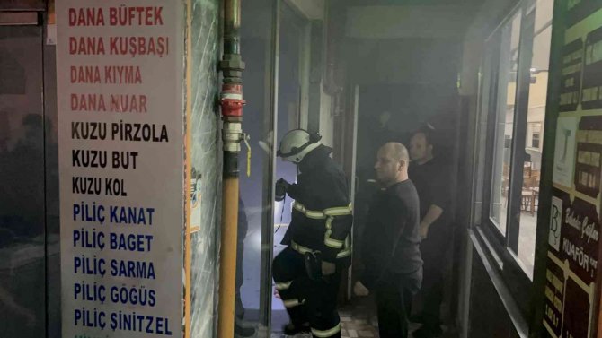 Yalova’da Kasap Dükkanda Yangın
