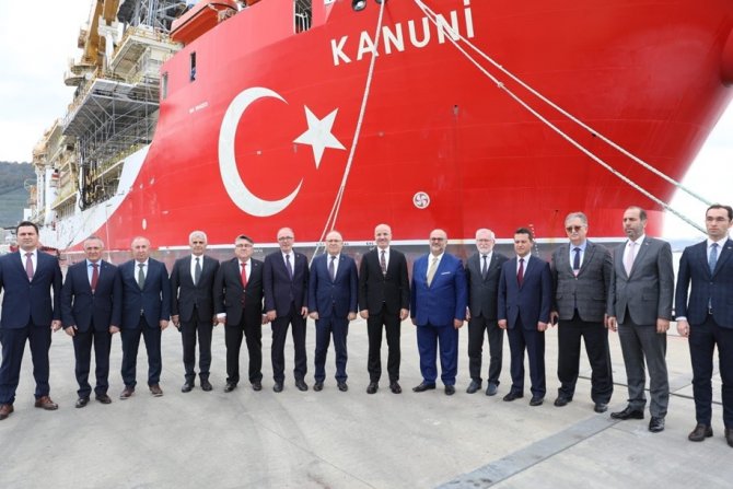 “Türkiye’nin Geleceğine Yönelik Önemli Bir Adım Daha Atıldı”