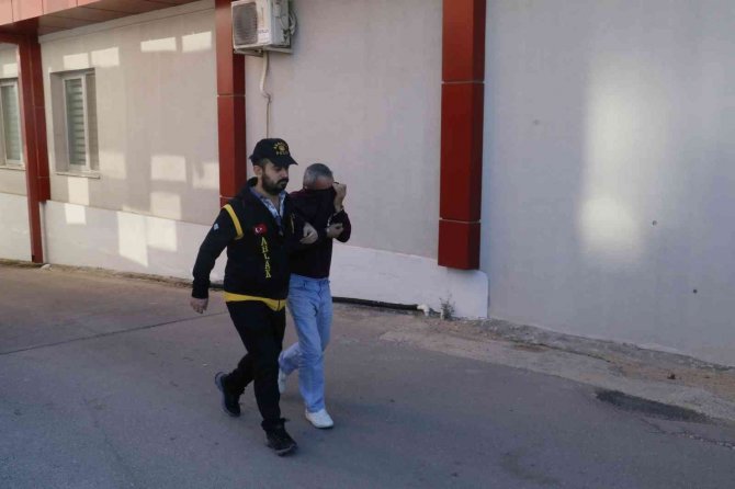 Fuhşun Şifresi: "Karpuz Tarlasında Bekliyorum"