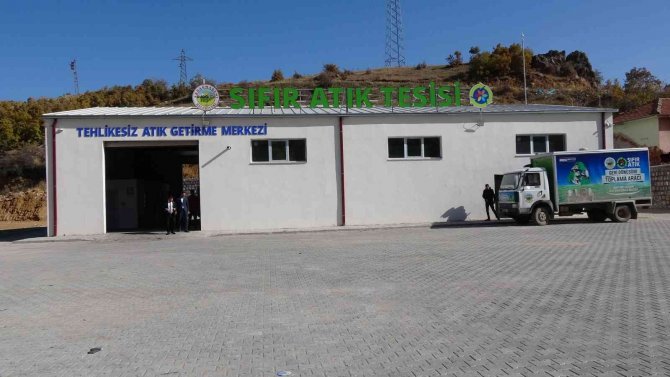 Akdağmadeni’nde Aylık 120 Ton Atık Geri Dönüşümle Ekonomiye Kazandırılıyor