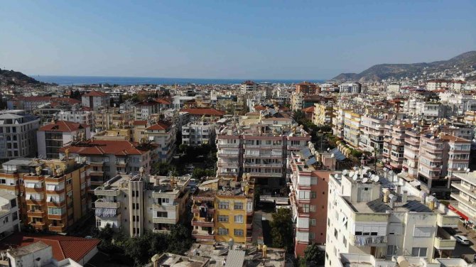 Alanya’da Konut Sahibi Yabancılar Mülklerini Günlük Ve Aylık Kiraya Veriyor