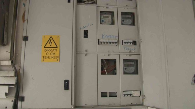 Arnavutköy’de Yetersiz Elektrik Enerjisi Esnafın Çilesi Haline Geldi