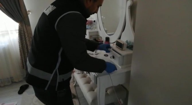 Balıkesir’de Suç Örgütüne Yönelik Operasyonda 15 Şüpheli Yakalandı