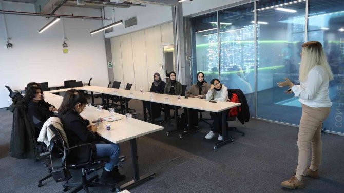 Başakşehir’de Üç Teknoloji Eğitimi Bir Arada