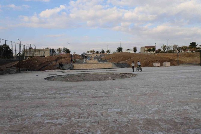 Başkan Turanlı: “Kanal Boyu Parkımızın İkinci Etabı Gün Sayıyor”