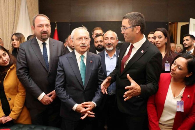 Başkan Gümrükçü Ve Beraberindeki Heyetten Ankara Çıkarması